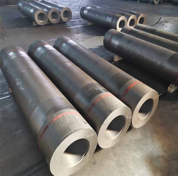 Large Diameter Graphite Electrodes